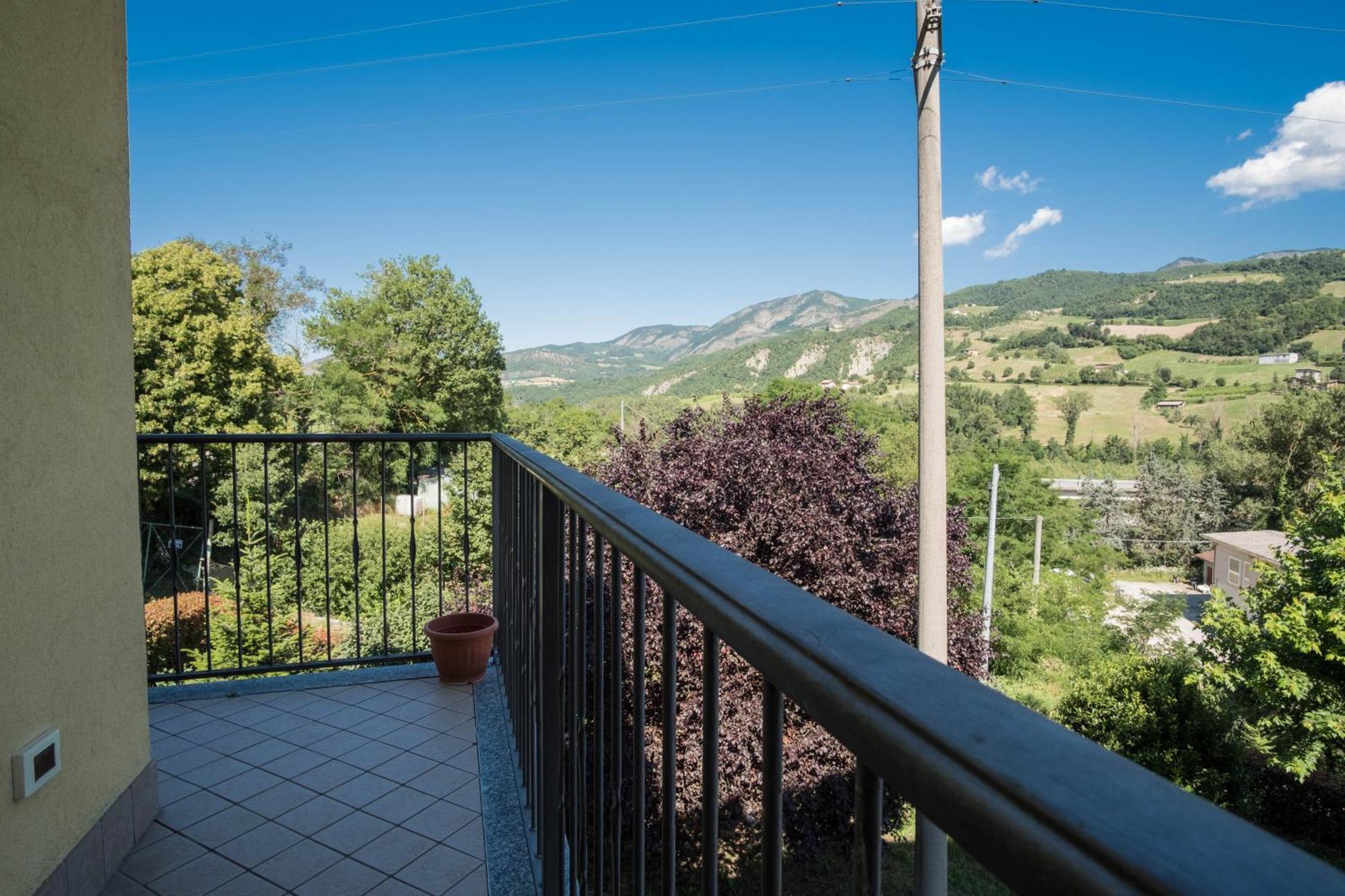 Soggiorno In Valle Bobbio Buitenkant foto